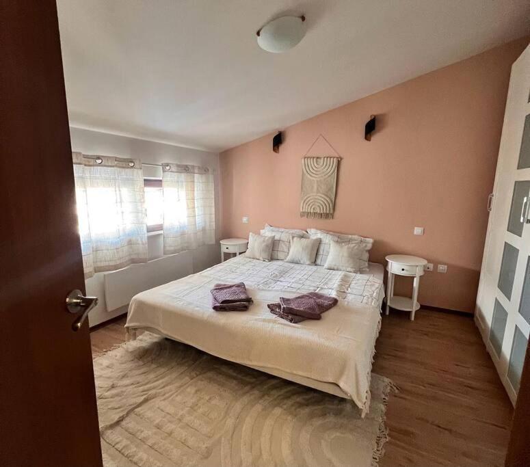 Cozy 1 Bedroom Apartment Next To The Gondola Banszko Kültér fotó